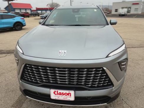 New 2026 Buick Enclave Avenir w/ Super Cruise Package image 36