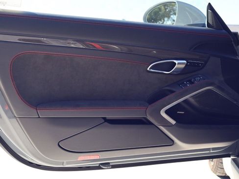 New 2025 Porsche 718 Boxster GTS image 14