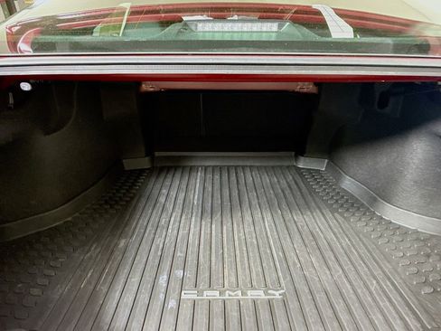 Used 2021 Toyota Camry LE w/ Convenience Package image 25