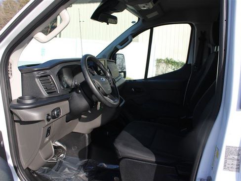 Used 2024 Ford Transit 250 Low Roof w/ Exterior Upgrade Package image 10