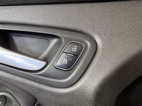 Used 2017 Ford Focus ST FWD image 19