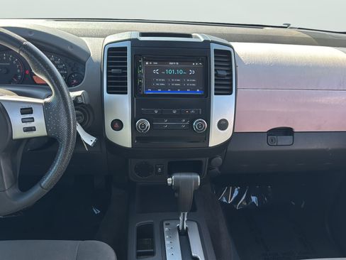 Used 2012 Nissan Xterra S RWD image 15