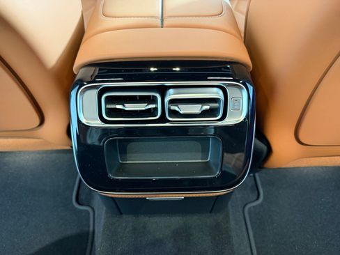 New 2026 Mercedes-Benz S 580 4MATIC Sedan image 29