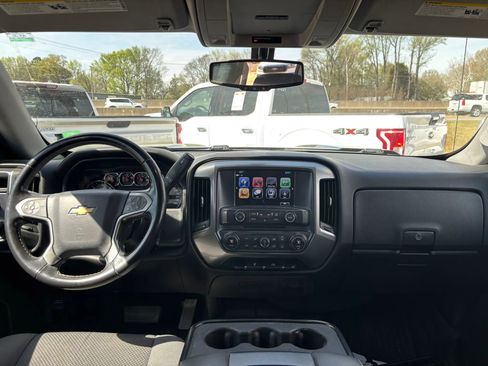 Used 2018 Chevrolet Silverado 1500 LT w/ All Star Edition image 17