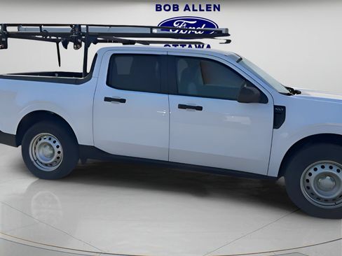 Used 2025 Ford Maverick XLT w/ Equipment Group 302A AWD/4WD image 15