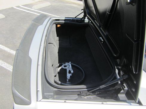 Used 2009 Chevrolet Corvette Convertible w/ Preferred Equipment Group RWD image 15