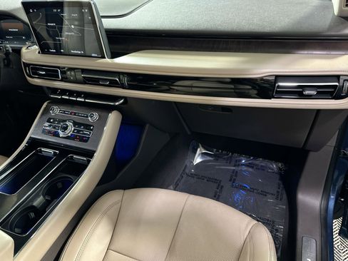Used 2020 Lincoln Aviator Reserve w/ Equipment Group 201A image 33