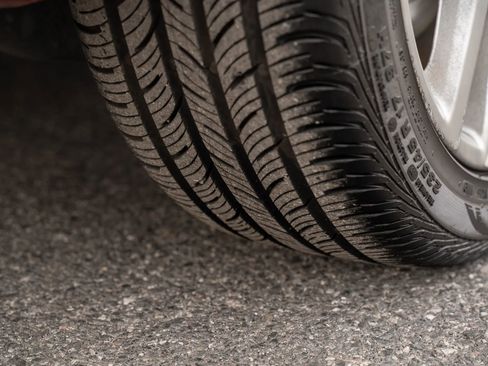 Used 2008 Volkswagen Eos Lux image 30