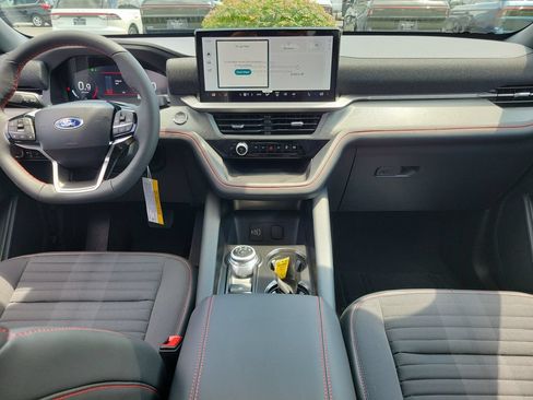 New 2026 Ford Explorer ST-Line w/ ST-Line Street Pack AWD/4WD image 11