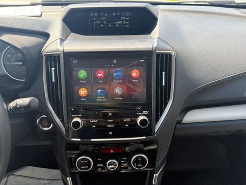 Used 2022 Subaru Forester Limited image 11