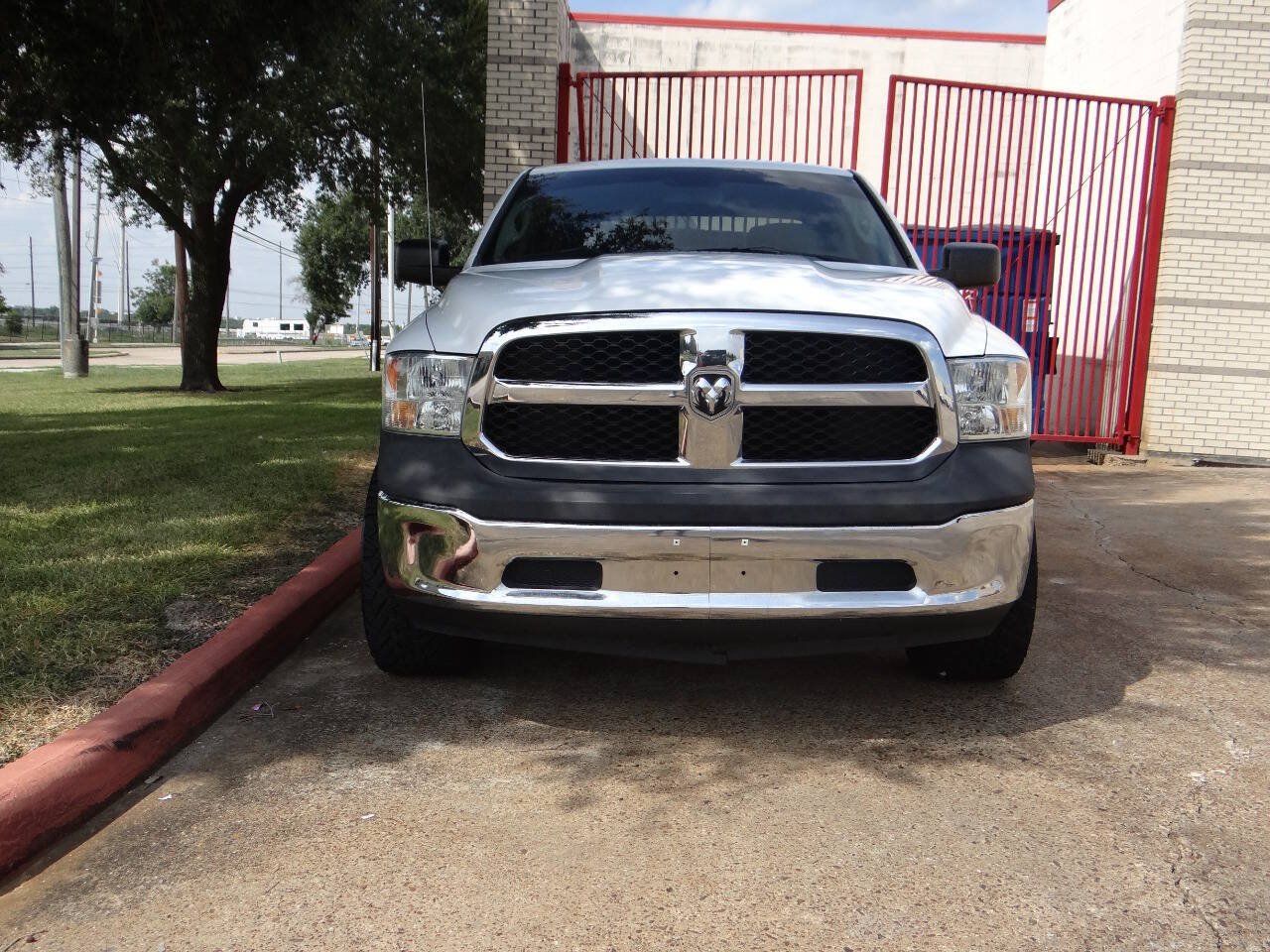 Used 2014 RAM 1500 Tradesman w/ Popular Equipment Group RWD image 3