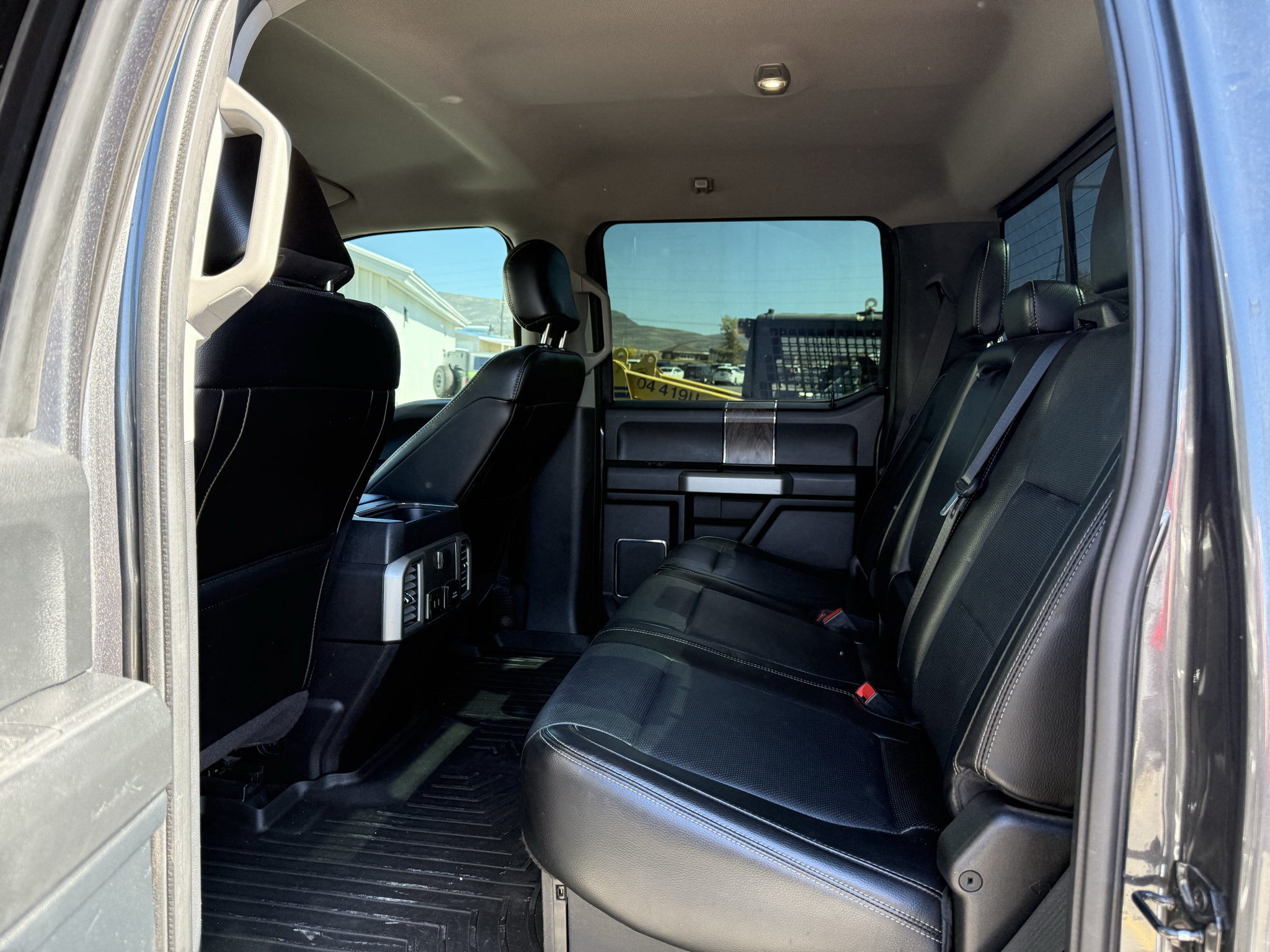 Used 2017 Ford F250 Lariat AWD/4WD image 14