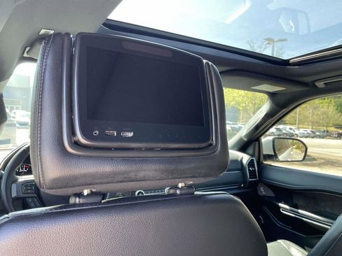 Used 2021 Ford Expedition Max Limited image 13