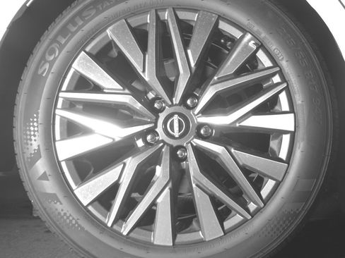 Used 2025 Nissan Altima 2.5 SV image 15