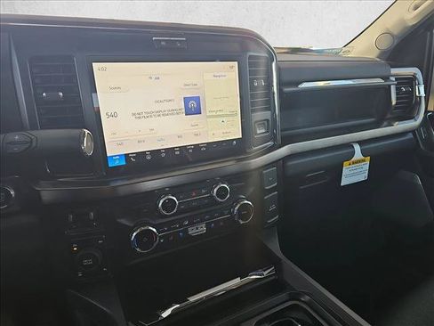 New 2026 Ford F250 Lariat w/ FX4 Off-Road Package AWD/4WD image 15