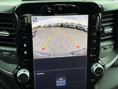 New 2026 RAM 1500 Big Horn AWD/4WD image 22