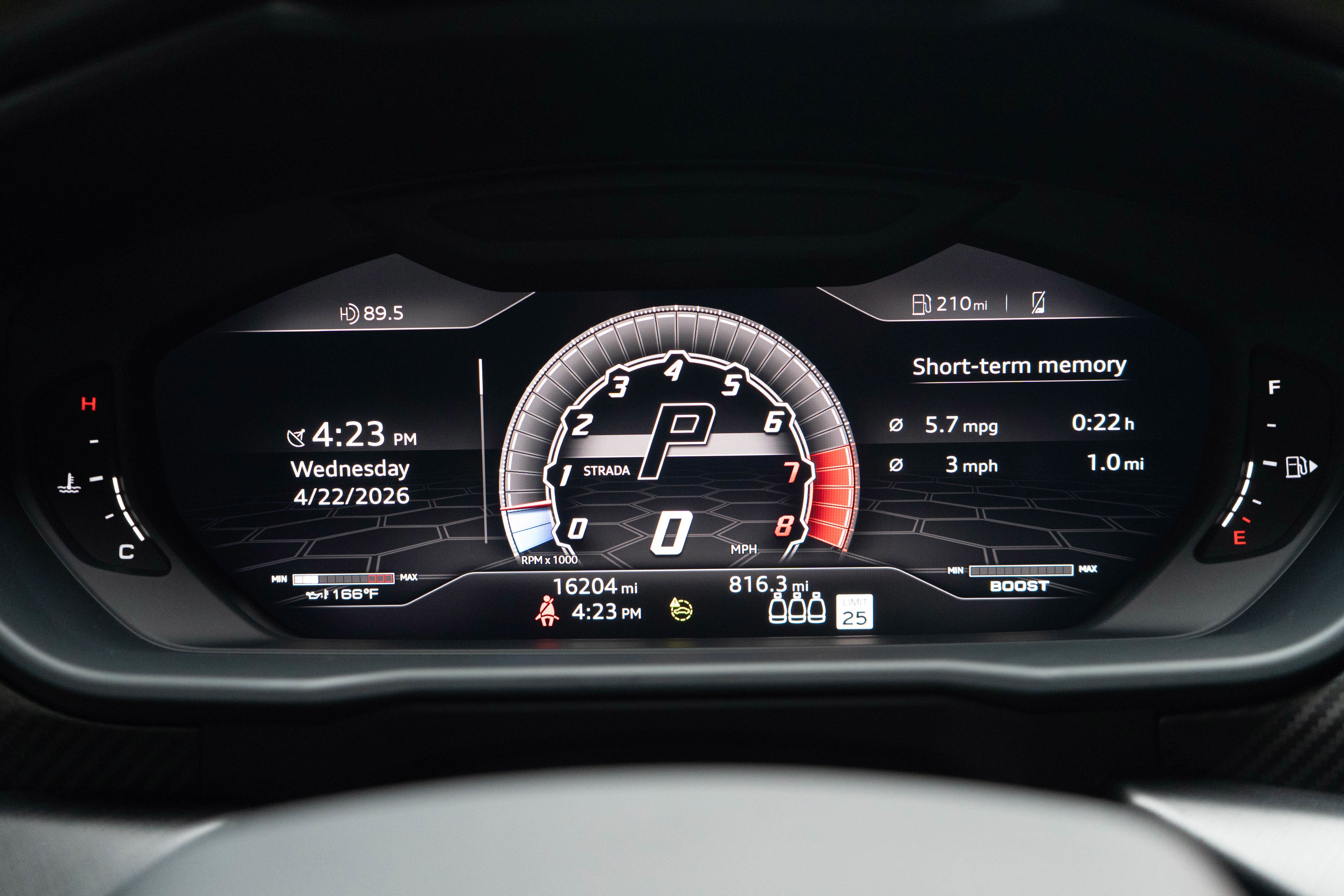 Used 2021 Lamborghini Urus AWD/4WD image 17