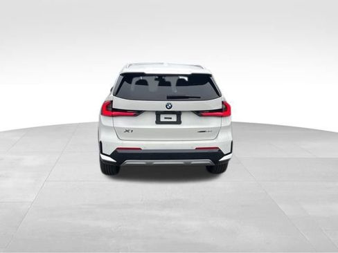 Used 2023 BMW X1 xDrive28i w/ Premium Package image 4