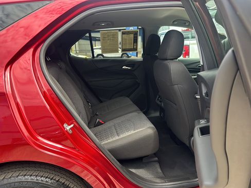 Used 2023 Chevrolet Equinox LT AWD/4WD image 20