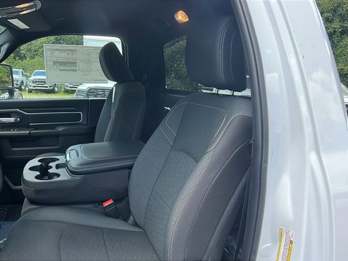 New 2025 RAM 5500 2WD Regular Cab image 17