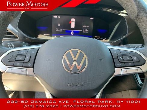 Used 2022 Volkswagen Taos S image 38