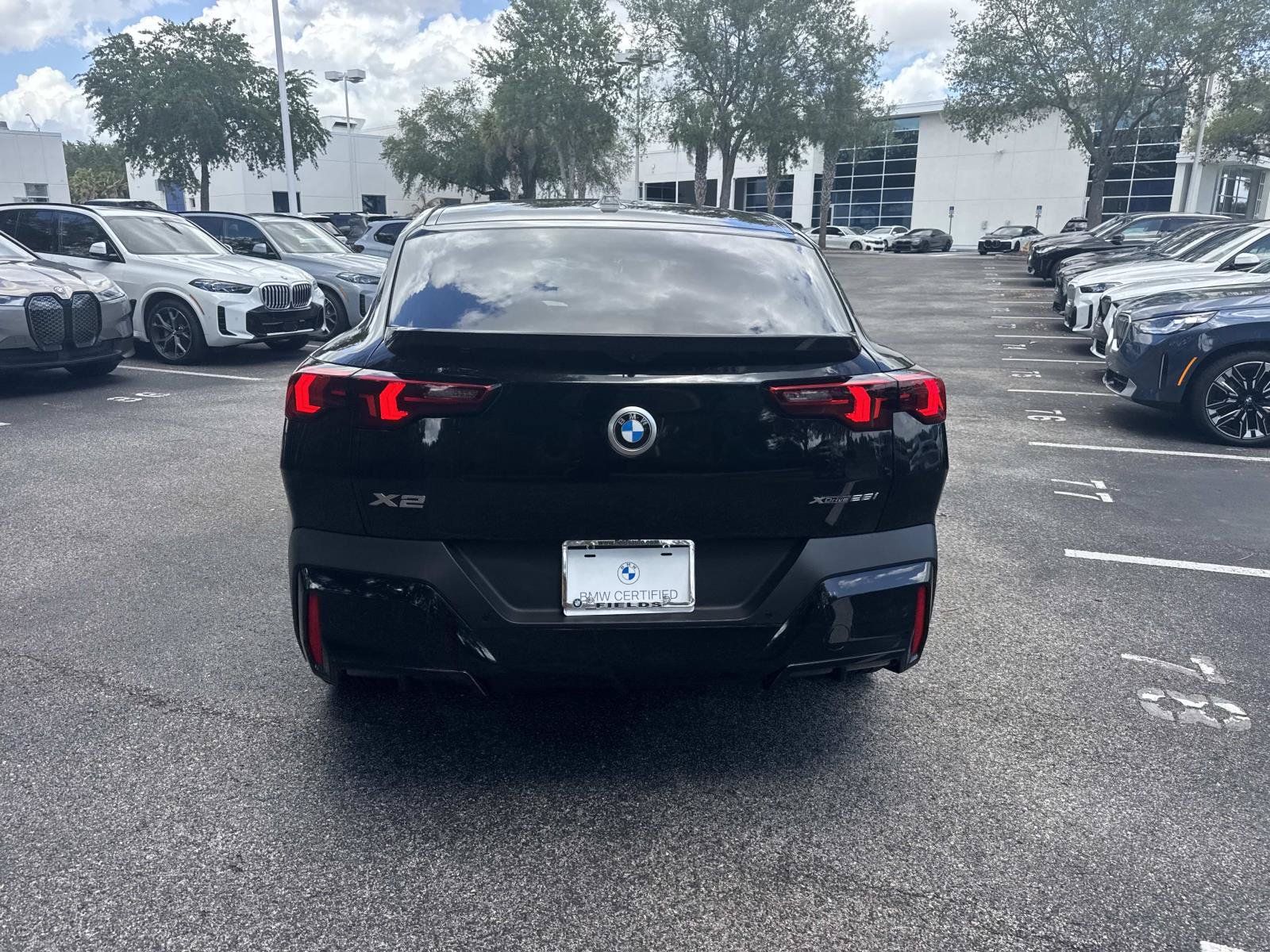 Certified 2025 BMW X2 xDrive28i w/ Convenience Package AWD/4WD image 4