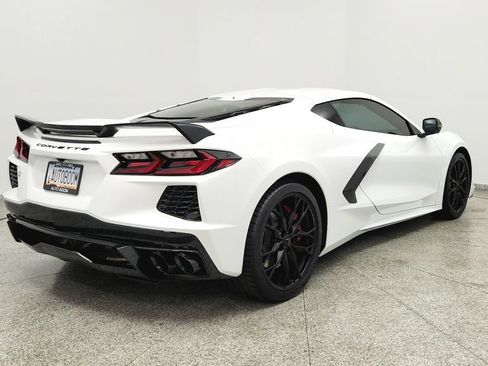 Used 2023 Chevrolet Corvette Stingray Premium Cpe w/ Z51 Performance Package RWD image 5