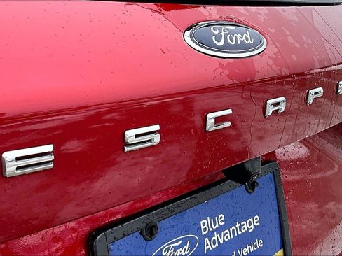 Certified 2023 Ford Escape ST-Line w/ Tech Pack #1 image 18