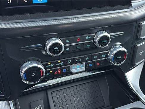 New 2025 Ford F150 Platinum w/ Equipment Group 702A High image 20