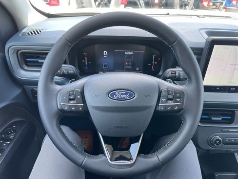 New 2025 Ford Maverick Lobo image 25