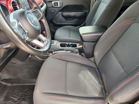 Used 2021 Jeep Gladiator Rubicon image 13