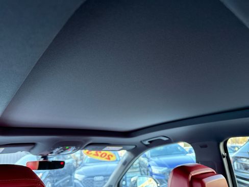 Used 2023 Audi SQ5 Premium Plus w/ Premium Plus Package image 56