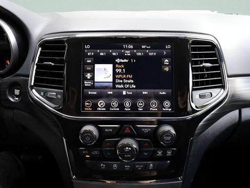 Used 2022 Jeep Grand Cherokee Laredo X AWD/4WD image 35