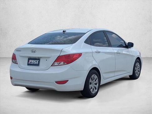 Used 2016 Hyundai Accent SE FWD image 5
