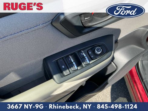 Used 2025 Subaru Forester Premium image 15