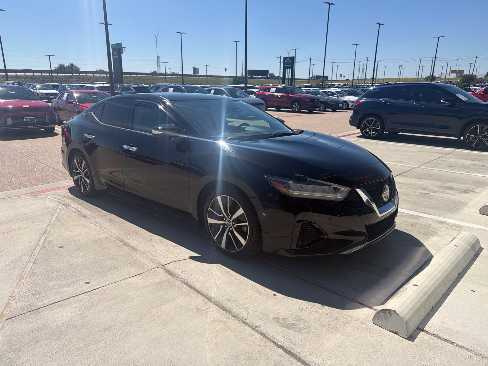 Used 2020 Nissan Maxima 3.5 SV w/ Floor Mat Group FWD image 3