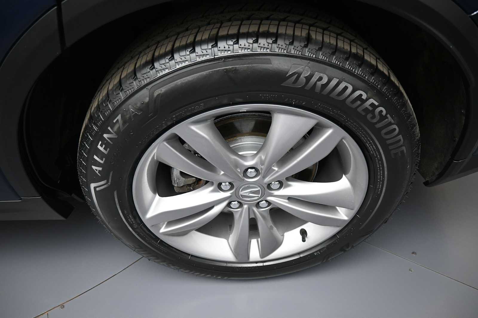 Certified 2025 Acura MDX SH-AWD image 15
