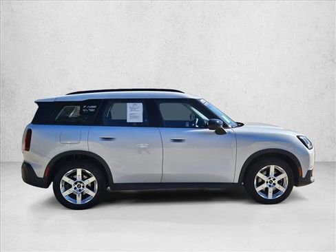 Certified 2025 MINI Cooper Countryman S image 4