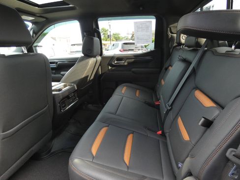 Certified 2024 GMC Sierra 1500 AT4 w/ Technology Package AWD/4WD image 13