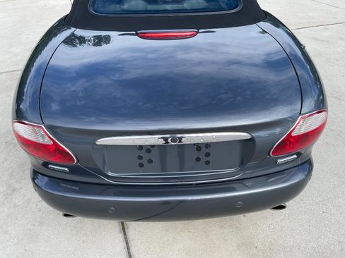 Used 2005 Jaguar XK8 Convertible image 10