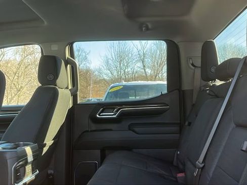 Used 2024 GMC Sierra 1500 Elevation w/ LPO, Elevation Black Package image 19