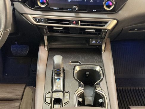 Used 2023 Lexus RX 350 w/ Cold Area Package AWD/4WD image 23