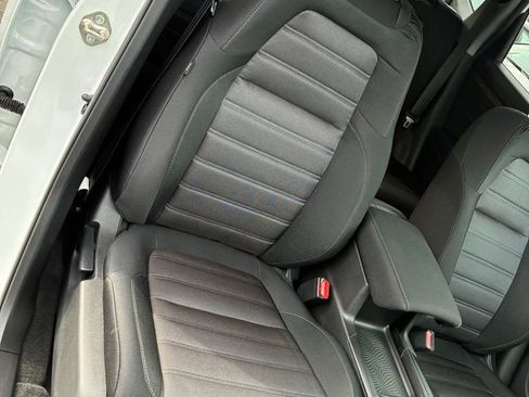 Used 2019 Honda CR-V EX image 19