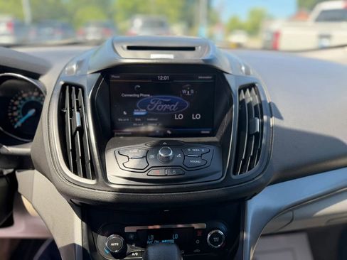 Used 2013 Ford Escape SE FWD image 14
