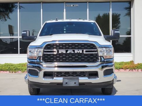 Used 2024 RAM 3500 SLT w/ Quick Order Package 2YG SLT AWD/4WD image 2