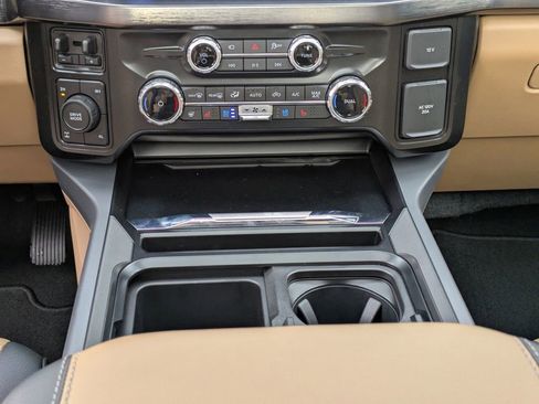 New 2026 Ford F250 Lariat w/ Black Appearance Package image 23