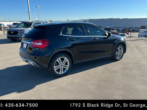 Used 2018 Mercedes-Benz GLA 250 w/ Premium Package image 5