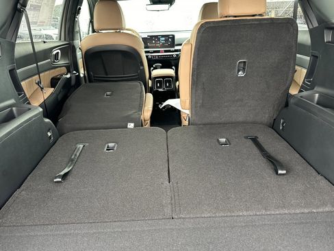 New 2026 Kia Sorento SX Prestige AWD/4WD image 17