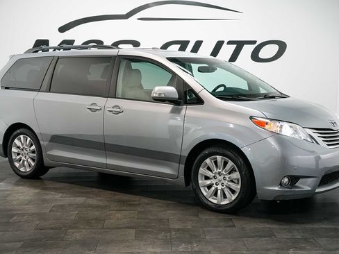 Used 2013 Toyota Sienna Limited w/ Premium Pkg FWD image 7