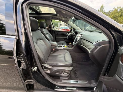Used 2016 Cadillac SRX Luxury FWD image 15